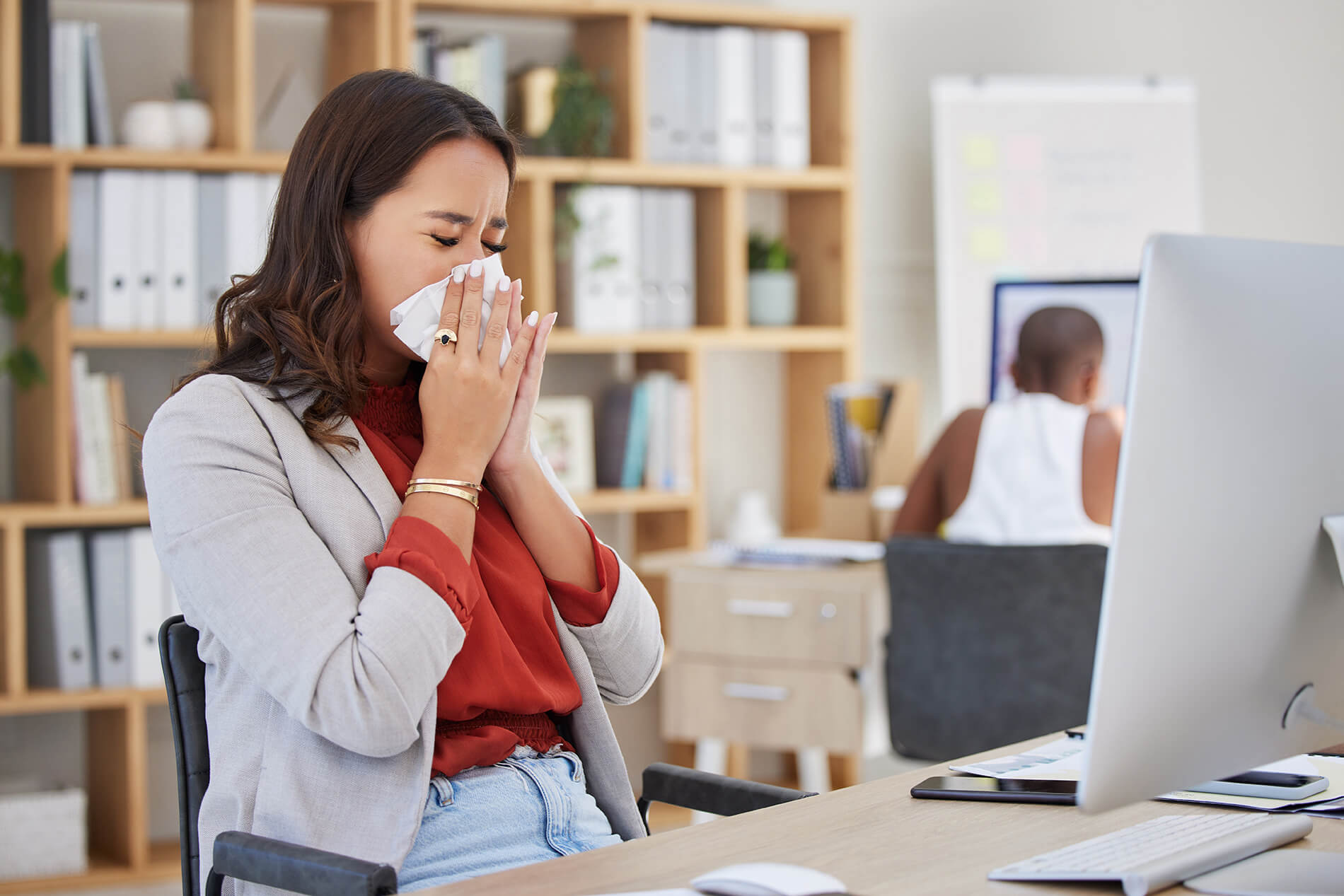 Seasonal Allergy Prevention in the Workplace: How Professional Cleaning Can Help